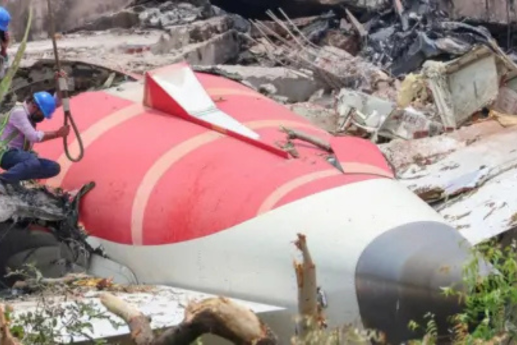 Background-of-the-Boeing-787-Technical-Faults-Before-Ahmedabad-Crash-By-Imperium-Times.-www.imperiutimes.com_.-@imperiumtimesofficial.