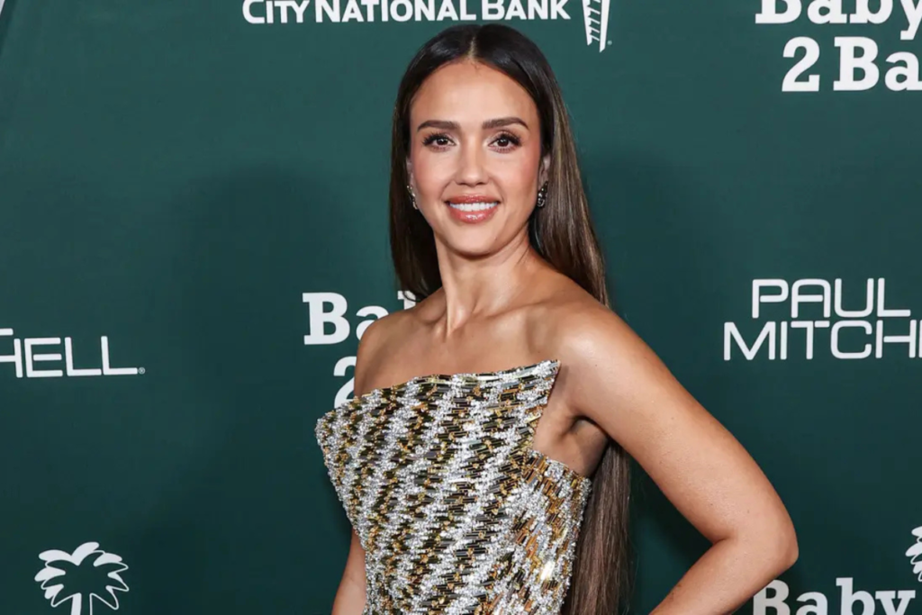 Jessica Alba: Redefining Perfection in a Modern World |  Imperium Times | www. https://imperiumtimes.com | @imperiumtimesofficial | https://kingjimsalkaline.com/